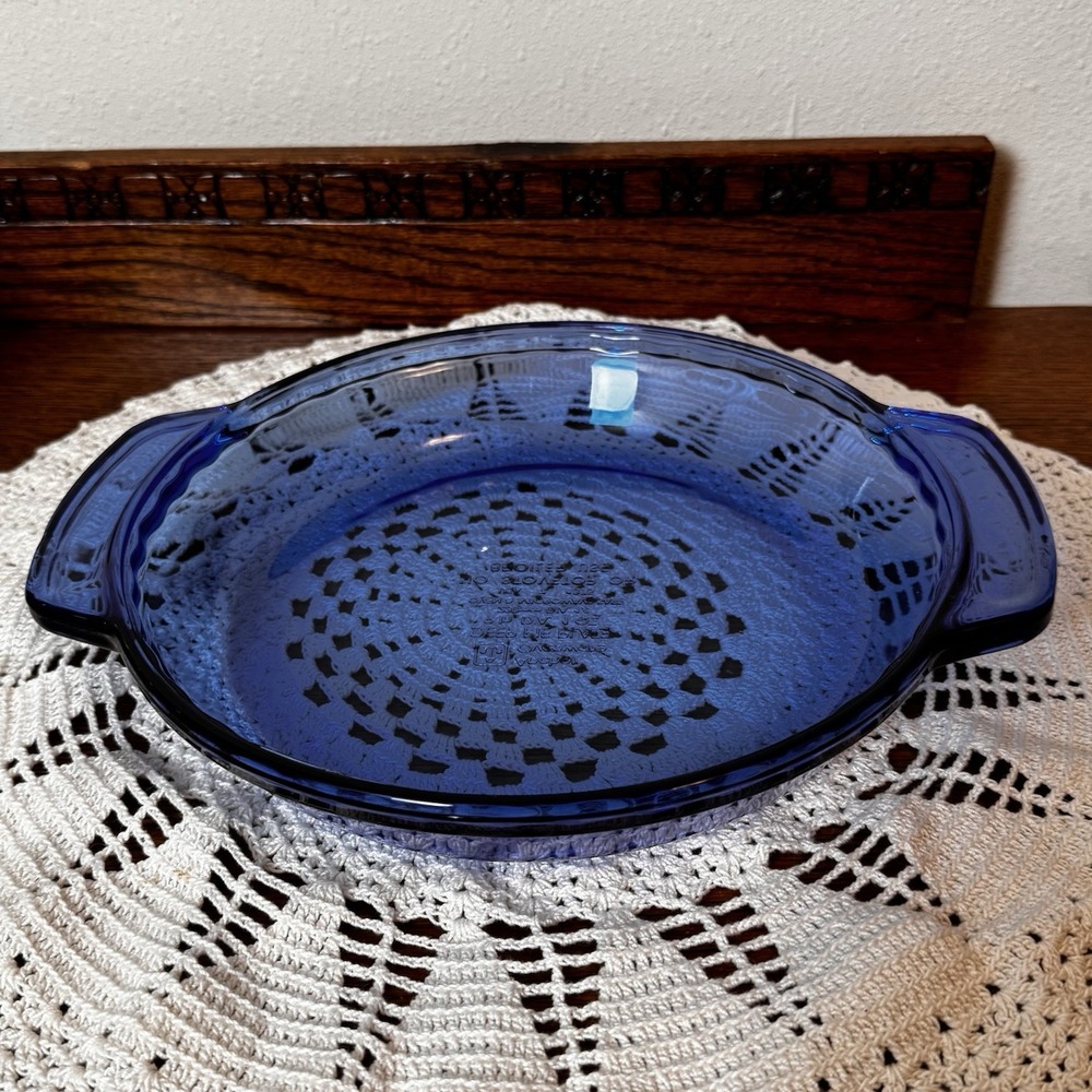 Anchor Hocking Ovenware Deep Pie Plate Fluted Cobalt Blue Glass 9" 1 Qt Handles